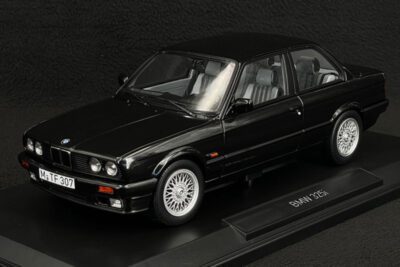 قیمت و خرید ماکت بی ام و BMW E30 325i از برند نورو NOREV