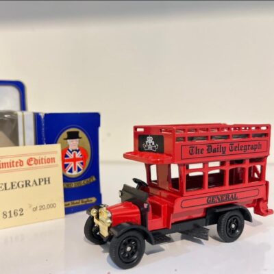 ماکت ماشین 1:76 آکسفورد: AEC Type B قرمز، سفری به تاریخ