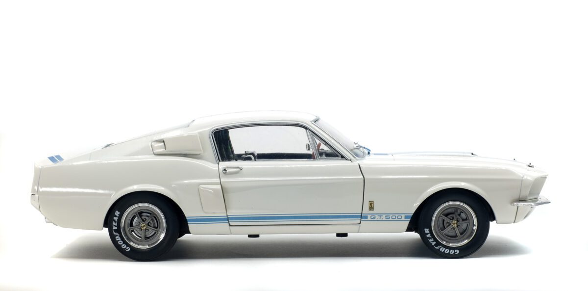 ماکت ماشین SHELBY GT500 1967 - Solido 1:18